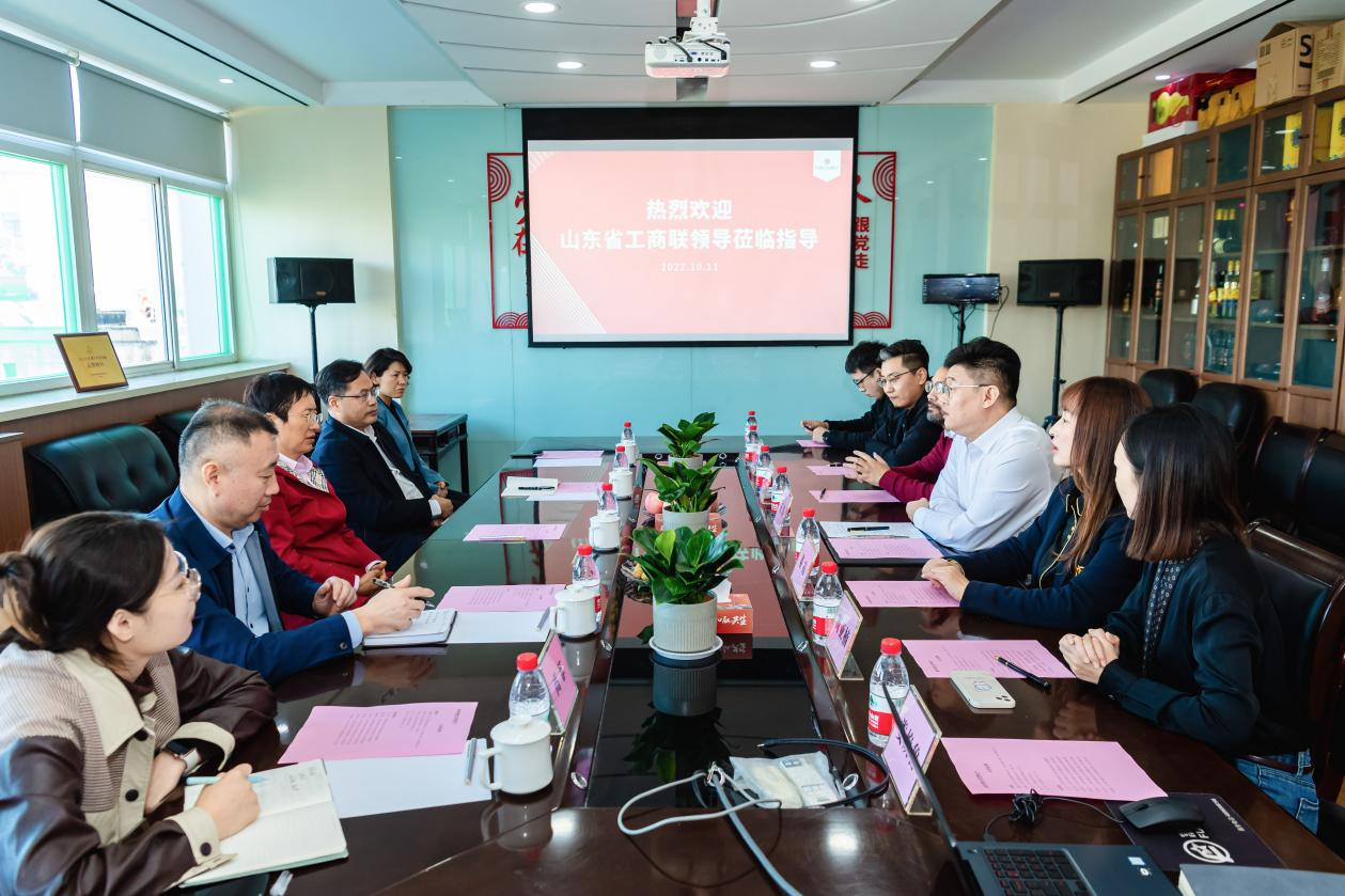省人大常委會(huì)副主任王隨蓮蒞臨陽(yáng)光盛世文化傳播集團(tuán)走訪調(diào)研